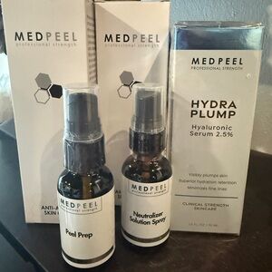 NWT: Med Peel set clinical strength Hyaluronic plump serum plus 2 pre peel